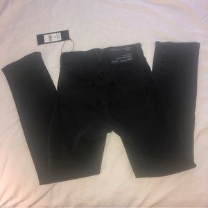 VERONICA BEARD Jeans - Size 24/00